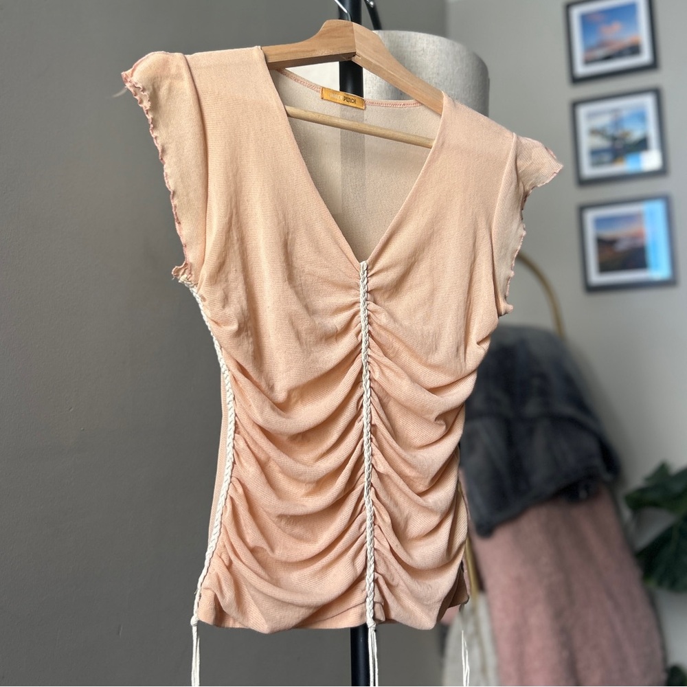 Mesh Ruffled Top - Peach/Light pink - Picture 4 of 6